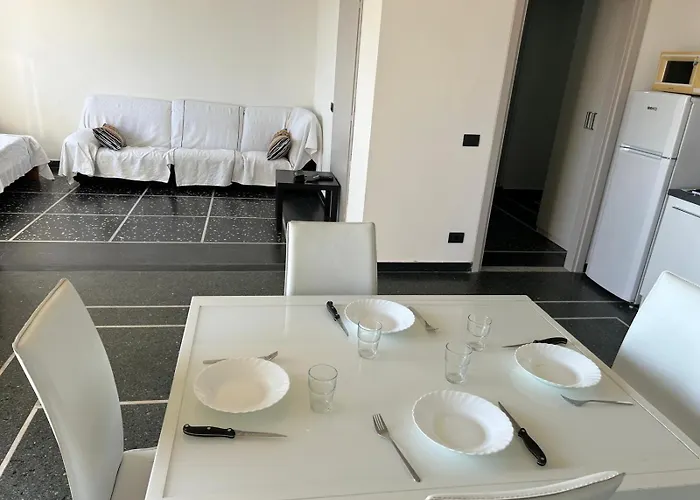 Cavi 1840 Fronte Mare * Lavagna