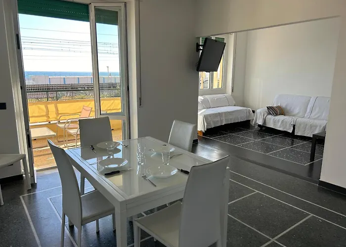 Cavi 1840 Fronte Mare Appartamento *